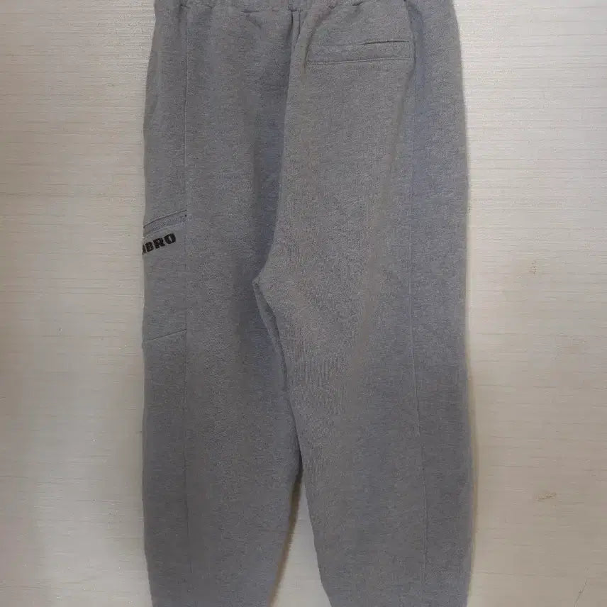 [BUNJANG] Umbro Jogger Pants (XS) / 엄브로 조거팬츠