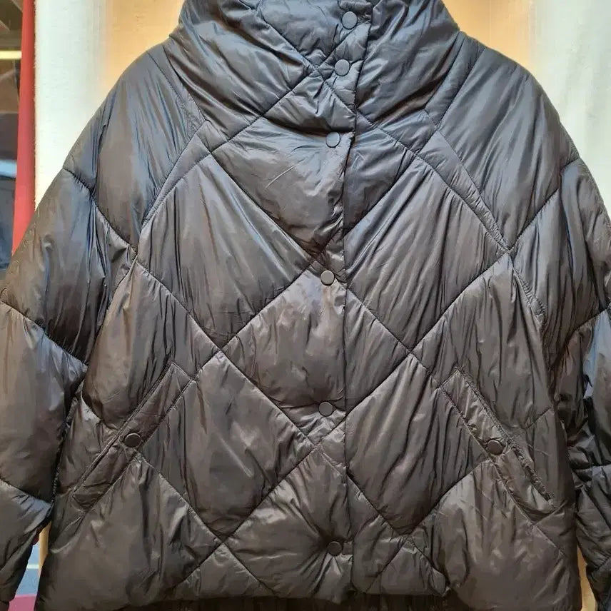 [BUNJANG] ZARA Diamond Quilted Black Padded Jumper / 자라 다이아 퀼팅 블랙 패딩 점퍼