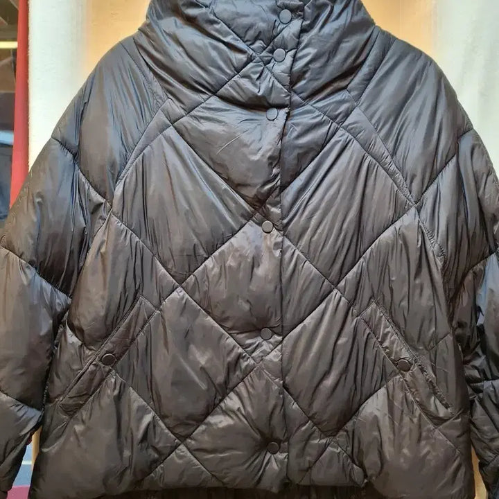 [BUNJANG] ZARA Diamond Quilted Black Padded Jumper / 자라 다이아 퀼팅 블랙 패딩 점퍼