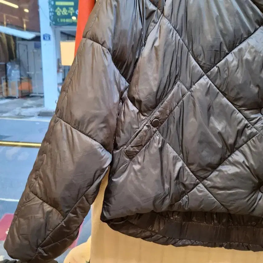 [BUNJANG] ZARA Diamond Quilted Black Padded Jumper / 자라 다이아 퀼팅 블랙 패딩 점퍼