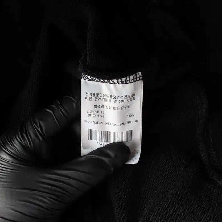 [BUNJANG] Fallett Gattonero Black Cat Graphic Hoodie / 팔렛 가토네로 블랙 캣 그래픽 후드티