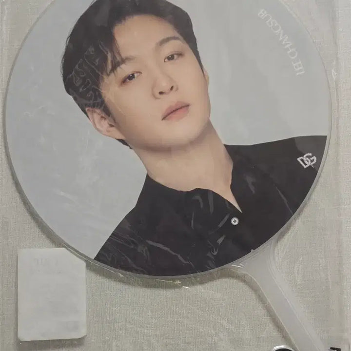 [BUNJANG] BTOB Lee Changsub Fan-Con Uchiwa Fan / [새상품] 비투비 이창섭 팬콘 우치와 부채