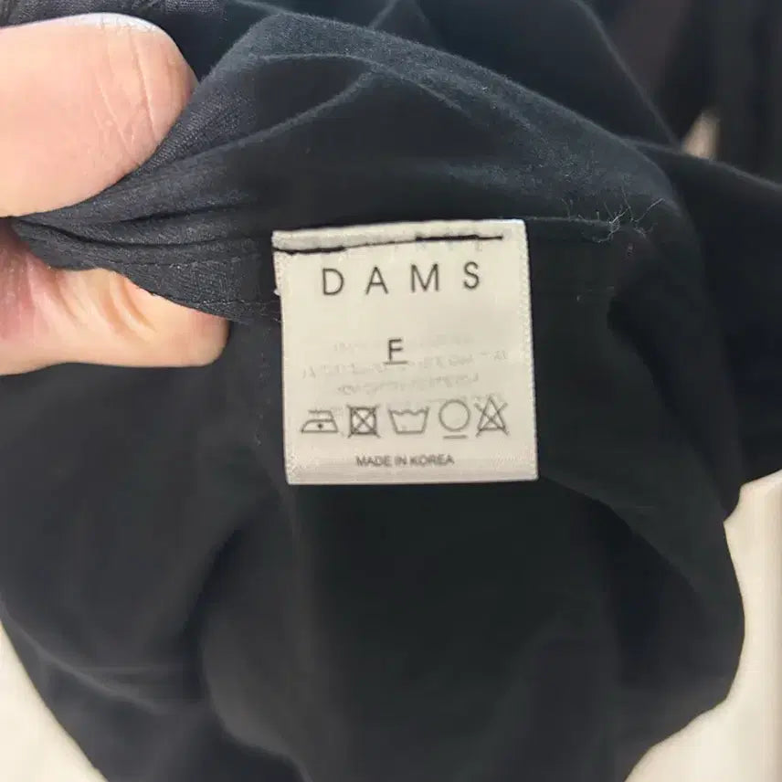 [BUNJANG] DAMS Black Hooded Jacket / DAMS 블랙 후드 자켓