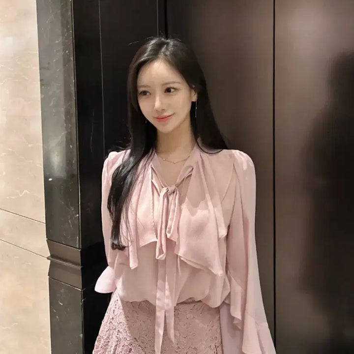 [BUNJANG] Ibuve Serenade Blouse Pink / 이부베 세레나데 블라우스 핑크