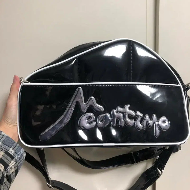 [BUNJANG] Meantime 3D Big Logo PVC Bag / Meantime 민타임 3D 빅로고 백 가방