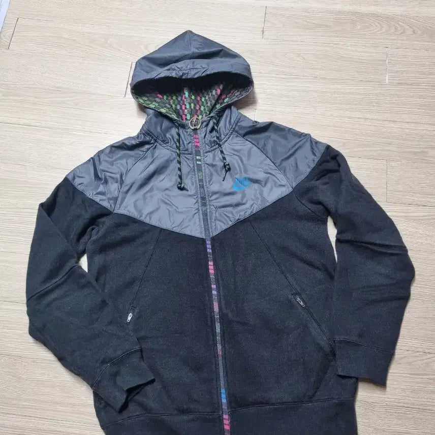 [SOLD OUT] 빈티지 나이키 후드 집업