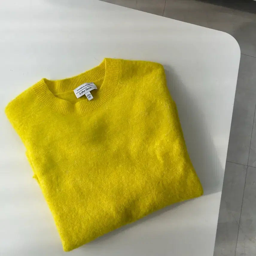 [BUNJANG] &amp; Other Stories Yellow Knit Sweater / 앤아더스토리즈 옐로우 니트