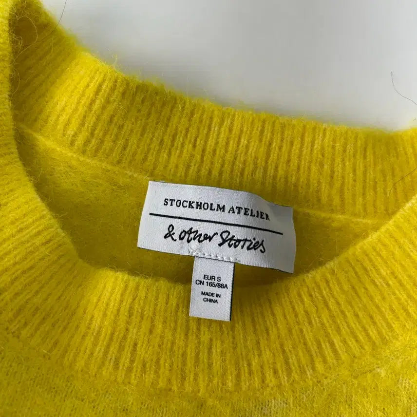 [BUNJANG] &amp; Other Stories Yellow Knit Sweater / 앤아더스토리즈 옐로우 니트