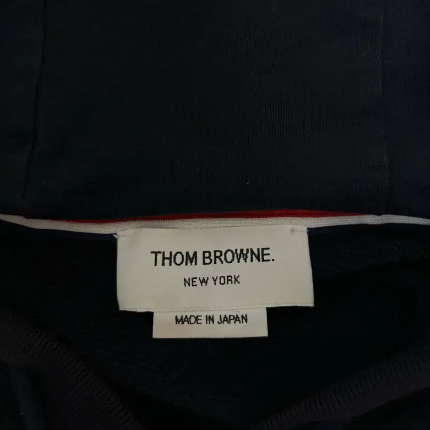 [SOLD OUT] [4] 톰브라운 Thom Browne 네이비 후드집업