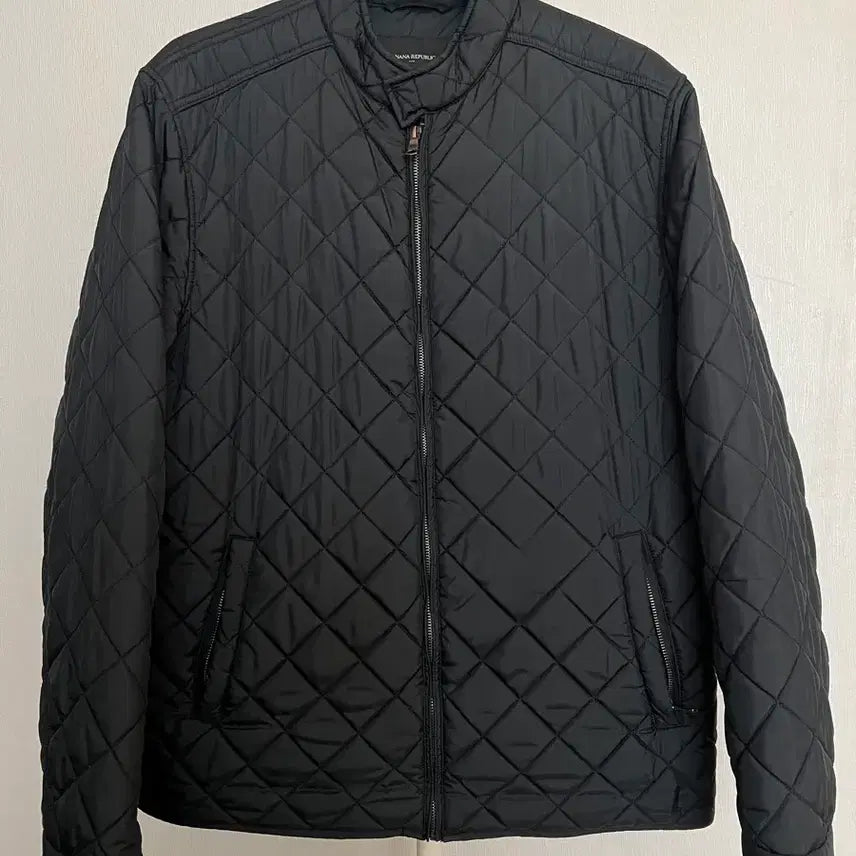 [BUNJANG] Banana Republic Quilted Lightweight Padded Jacket L / 바나나리퍼블릭 퀼팅 경량 패딩 자켓 L