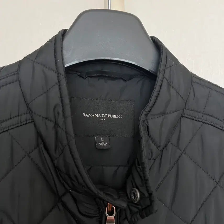 [BUNJANG] Banana Republic Quilted Lightweight Padded Jacket L / 바나나리퍼블릭 퀼팅 경량 패딩 자켓 L