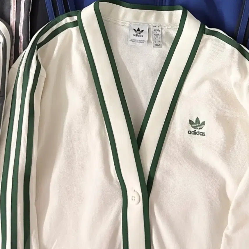 [BUNJANG] Adidas White Green Vintage Cardigan / 유일매물) 아디다스 흰초 대대장 가디건 초 희귀 매물 빈티지대대장템