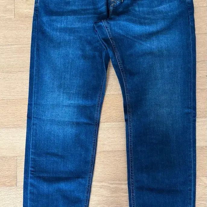 [BUNJANG] Diesel Larkee-Beex 082az Jeans / 디젤 청바지 larkee-beex 082az