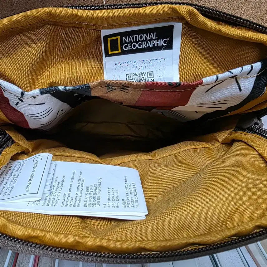[BUNJANG] National Geographic Sling Bag Canvas Crossbody Bag / 내셔널지오그래픽 스몰 슬링백 크로스백 캔버스백 BF31