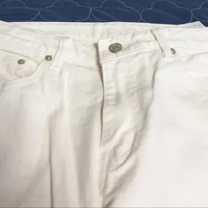 [BUNJANG] Volante Premium Silver Tab Cream Slim Jeans / 볼란테 프리미엄 백포켓 실버탭  슬림 스트레치 데님팬츠 크림 (32)
