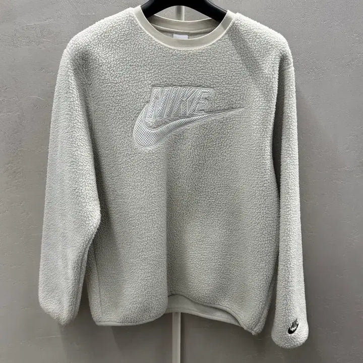 [BUNJANG] Nike Fleece Lined Sweatshirt White L / 나이키 폴리스 기모 맨투맨 흰색 L