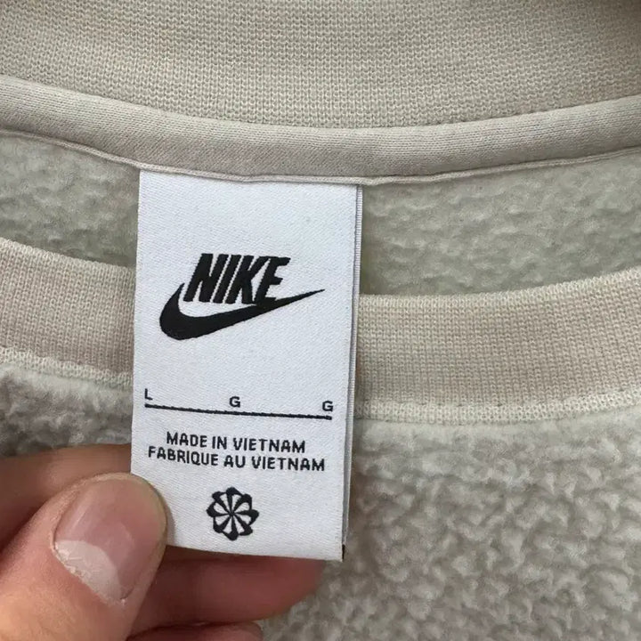 [BUNJANG] Nike Fleece Lined Sweatshirt White L / 나이키 폴리스 기모 맨투맨 흰색 L