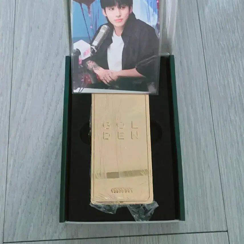 [BUNJANG] BTS Jungkook Exhibition Necklace + Gold Bar Bundle Set / 방탄소년단 BTS 정국 전시회 목걸이 + 정국 골드바 풀세트