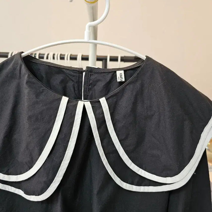 [BUNJANG] Black Sailor Style Long Sleeve Blouse / 세라복 스타일 블랙 긴팔 블라우스