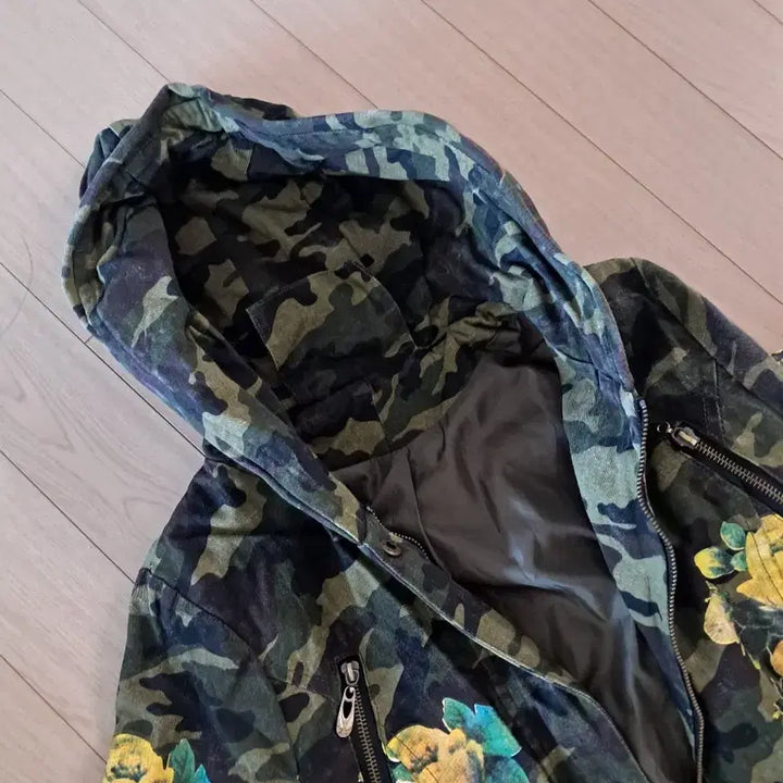 [BUNJANG] Camouflage Flower Printed Hooded Field Jacket / 카모플라쥬 플라워 후드 야상 점퍼