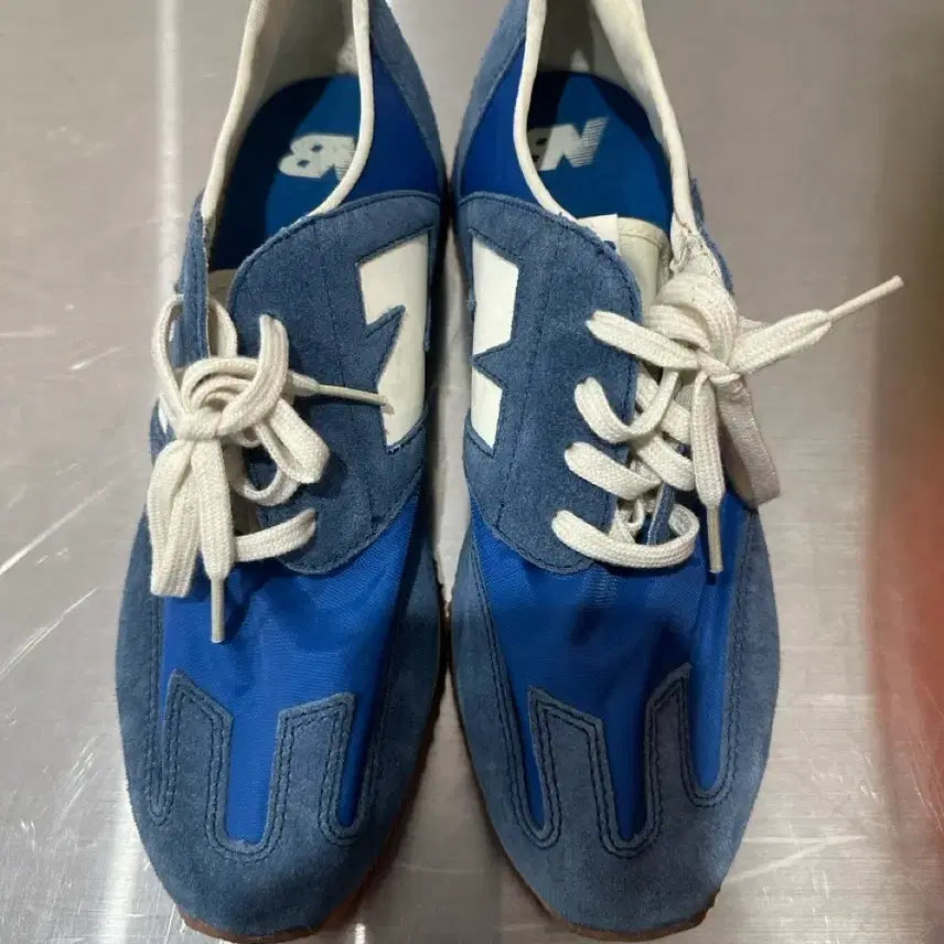 [BUNJANG] New Balance 320VT Blue Sneakers / 뉴발란스 320VT 블루 270팝니다!