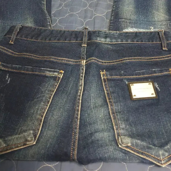 [BUNJANG] Volante Premium Silver Tab Denim Pants / 볼란테 프리미엄 백포켓 실버탭 데미지 워싱 데님팬츠 블루 (32)