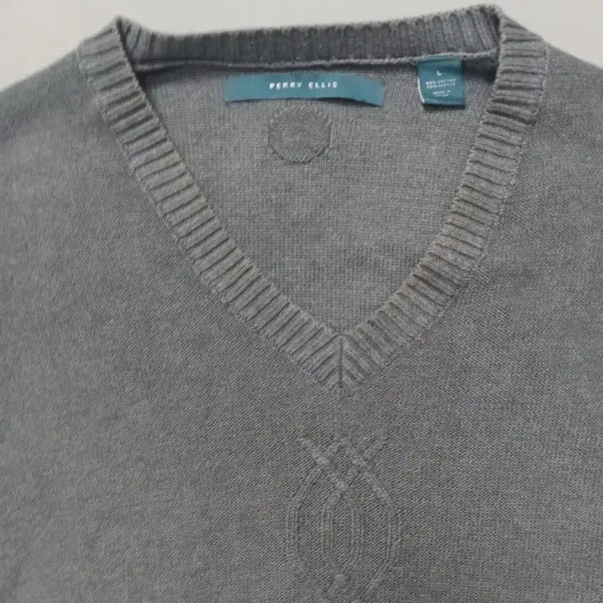 [BUNJANG] Perry Ellis Gradient V-neck Knit Sweater / [L] 페리엘리스 그라데이션 브이넥 니트