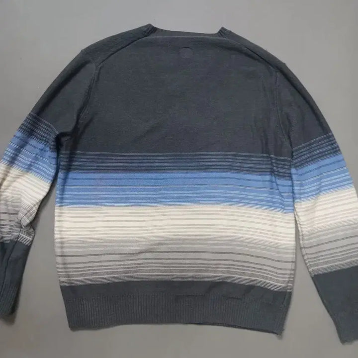 [BUNJANG] Perry Ellis Gradient V-neck Knit Sweater / [L] 페리엘리스 그라데이션 브이넥 니트