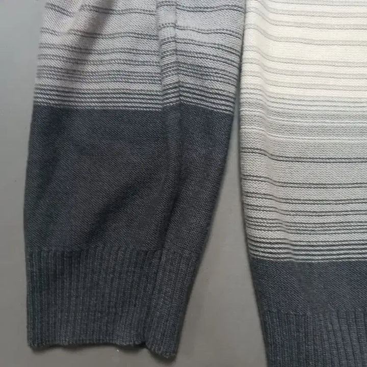 [BUNJANG] Perry Ellis Gradient V-neck Knit Sweater / [L] 페리엘리스 그라데이션 브이넥 니트