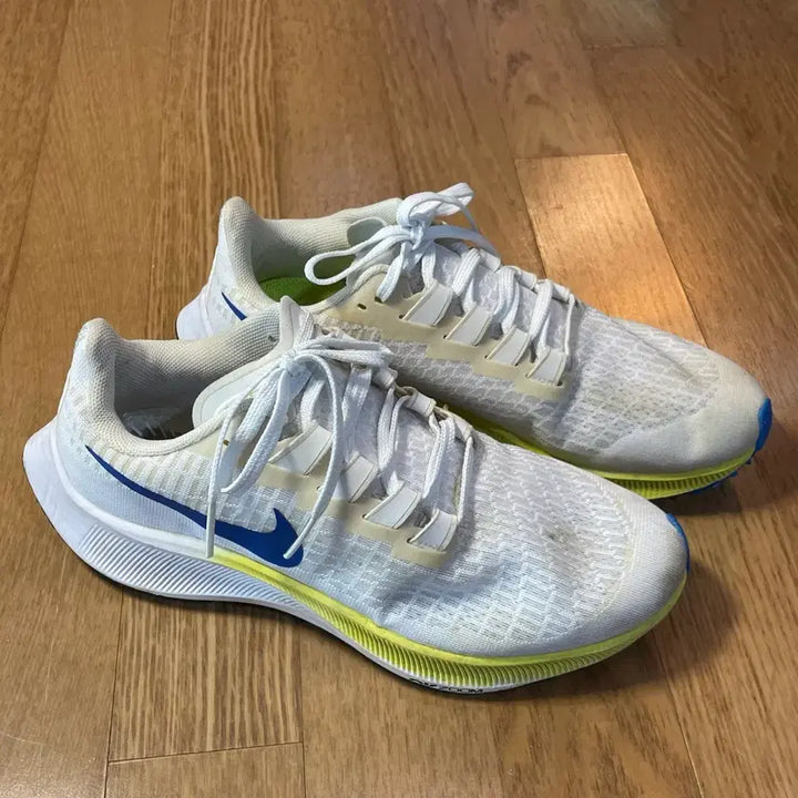 [BUNJANG] Nike Air Zoom Pegasus 37 White Blue Green Sneakers / 203) 나이키 에어 줌 페가수스 37 화이트 블루 그린 250