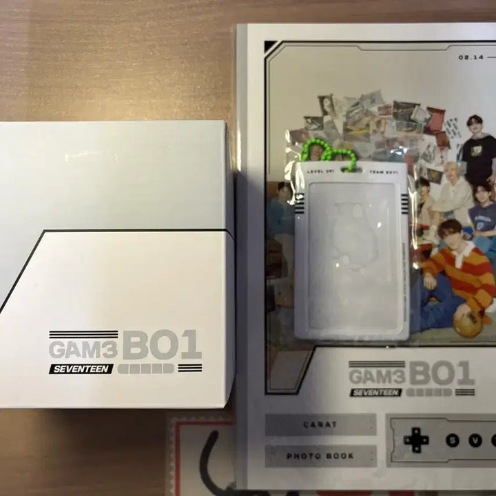 [SOLD OUT] [BUNJANG] SEVENTEEN CARAT Membership Kit Bundle / 세븐틴 캐럿 멤버십 키트 포토북 포카홀더 머그컵 세트