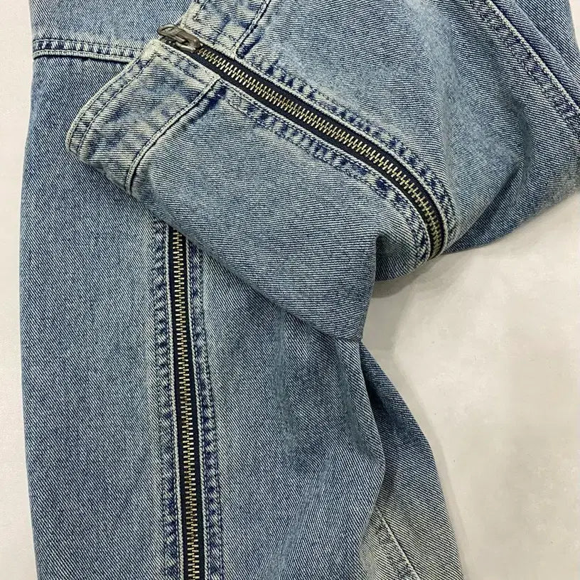 [BUNJANG] Andersson Bell Washed Blue Wide Denim Jeans / 앤더슨벨 워시드 블루 와이드 데님 apa522m (33)