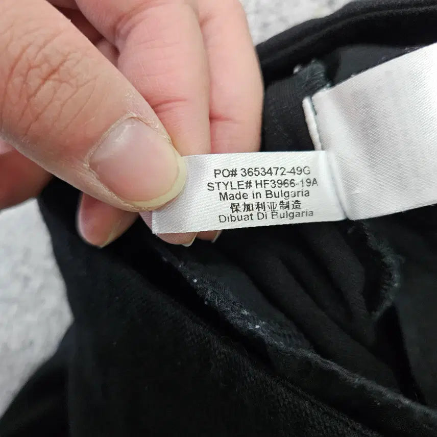 [BUNJANG] Lacoste Embroidered Logo Chino Pants / 34 라코스테 자수로고 블랙 치노 팬츠 0123Y2