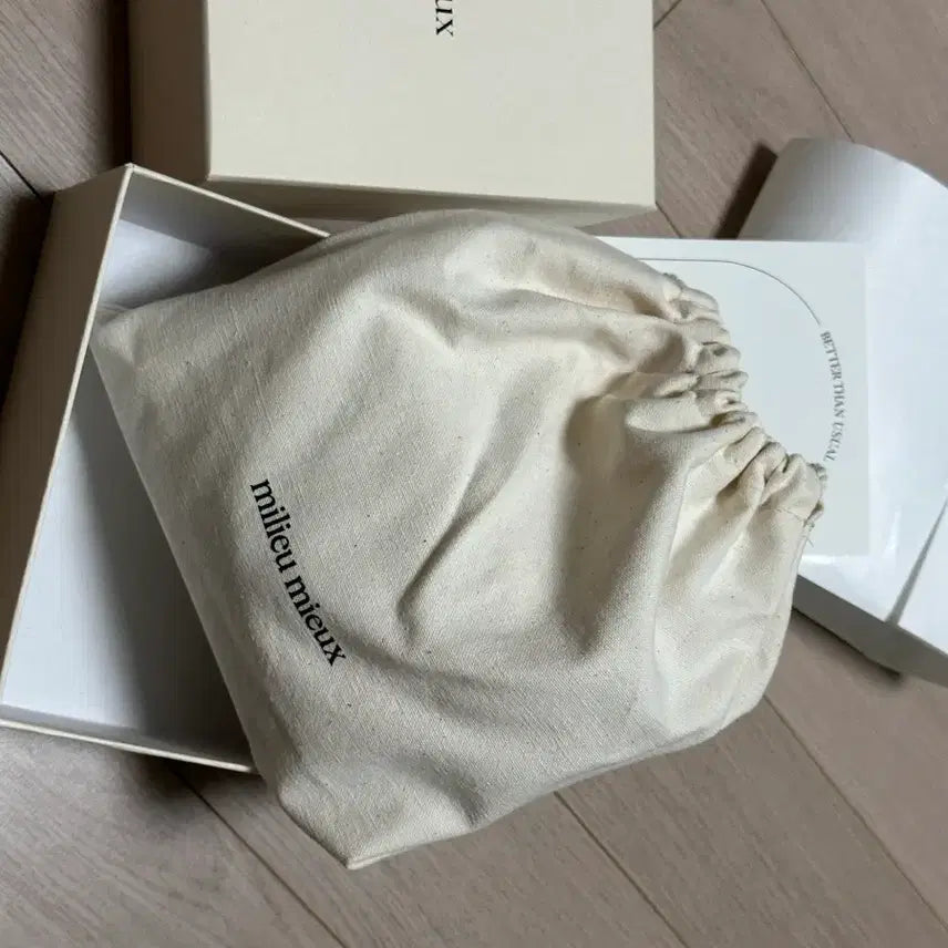 [BUNJANG] milieu mieux Mini Crossbody Bag - Butter Yellow / [ 새상품] milieu mieux 밀리유미유 미니 크로스백 버터옐로우