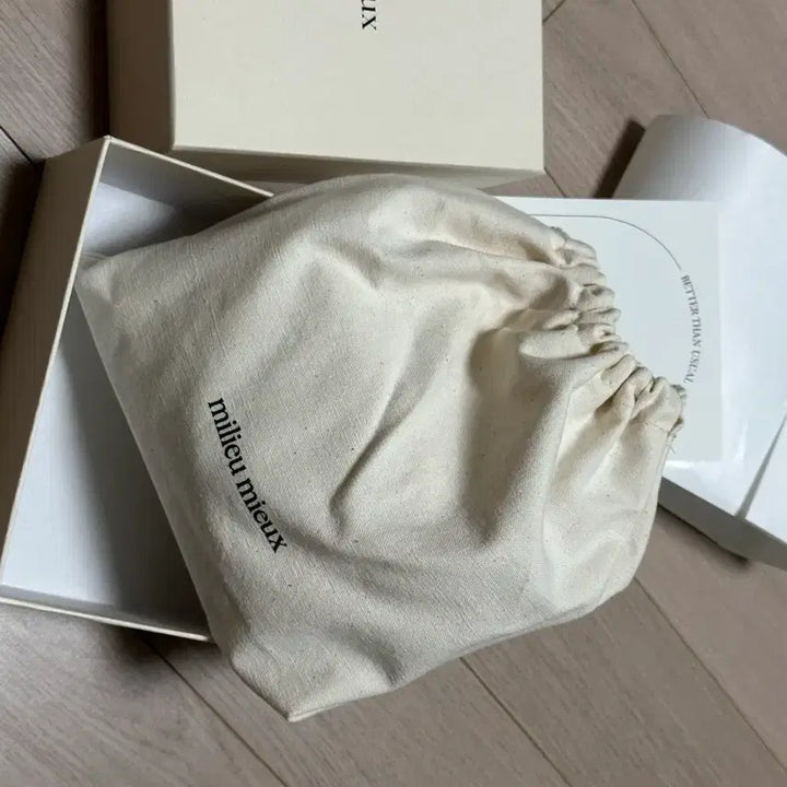 [BUNJANG] milieu mieux Mini Crossbody Bag - Butter Yellow / [ 새상품] milieu mieux 밀리유미유 미니 크로스백 버터옐로우
