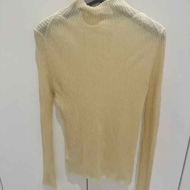 [BUNJANG] Butter Color Pleated Knit Top / 버터컬러 플리츠 니트 탑