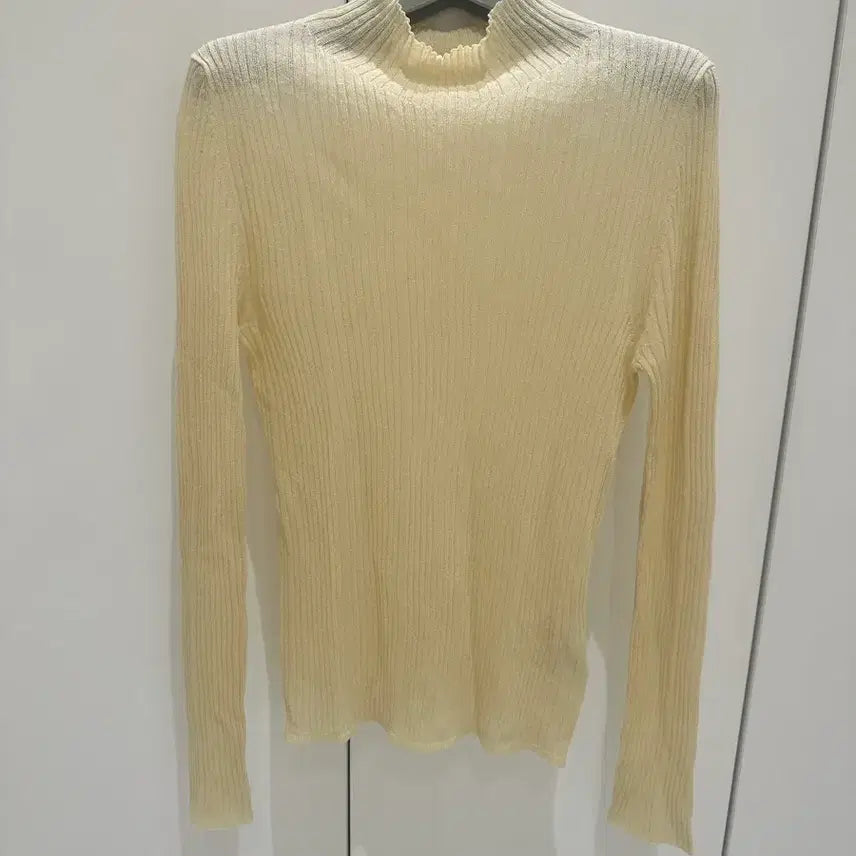 [BUNJANG] Butter Color Pleated Knit Top / 버터컬러 플리츠 니트 탑