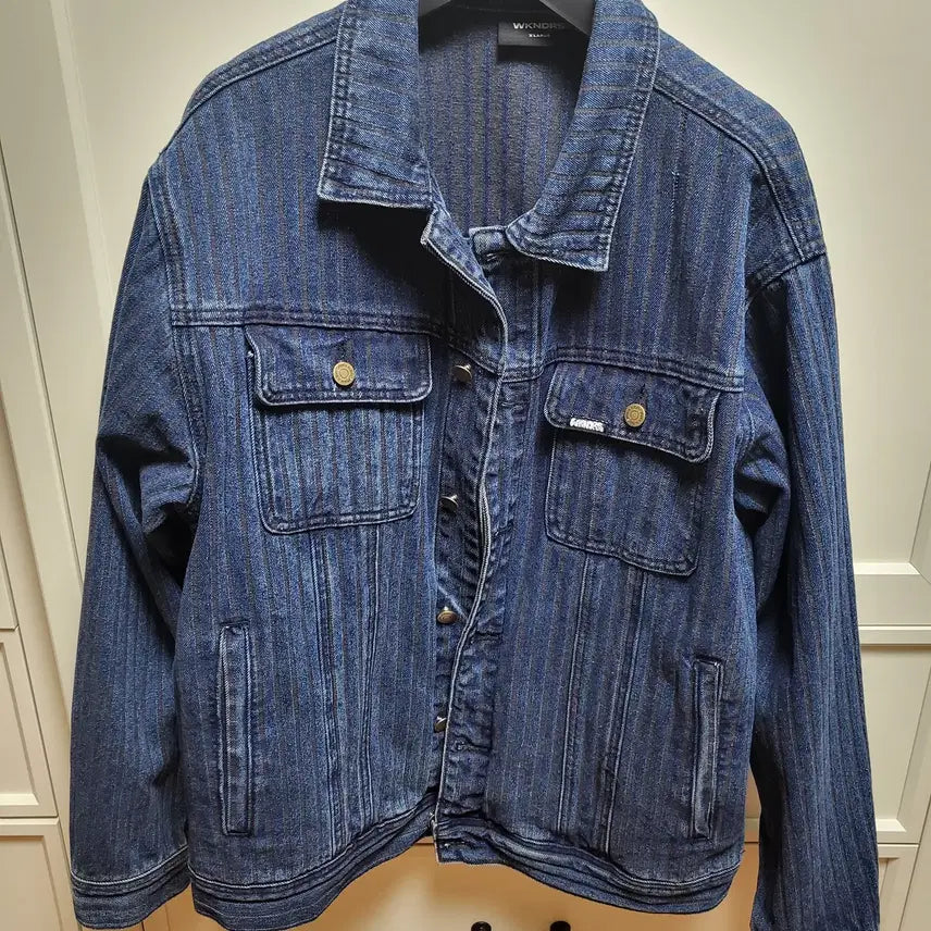 [BUNJANG] Weeekenders Stripe Denim Trucker Jacket / 위캔더스 스트라이프 데님 트러커 자켓