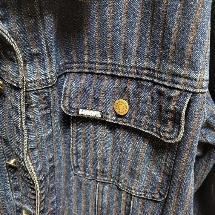 [BUNJANG] Weeekenders Stripe Denim Trucker Jacket / 위캔더스 스트라이프 데님 트러커 자켓