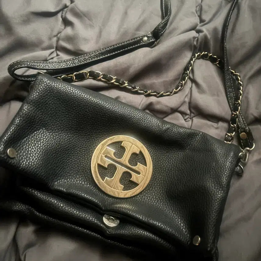 [BUNJANG] Tory Burch Black Leather Chain Crossbody Bag / 토리버치 블랙 가죽 체인 크로스백