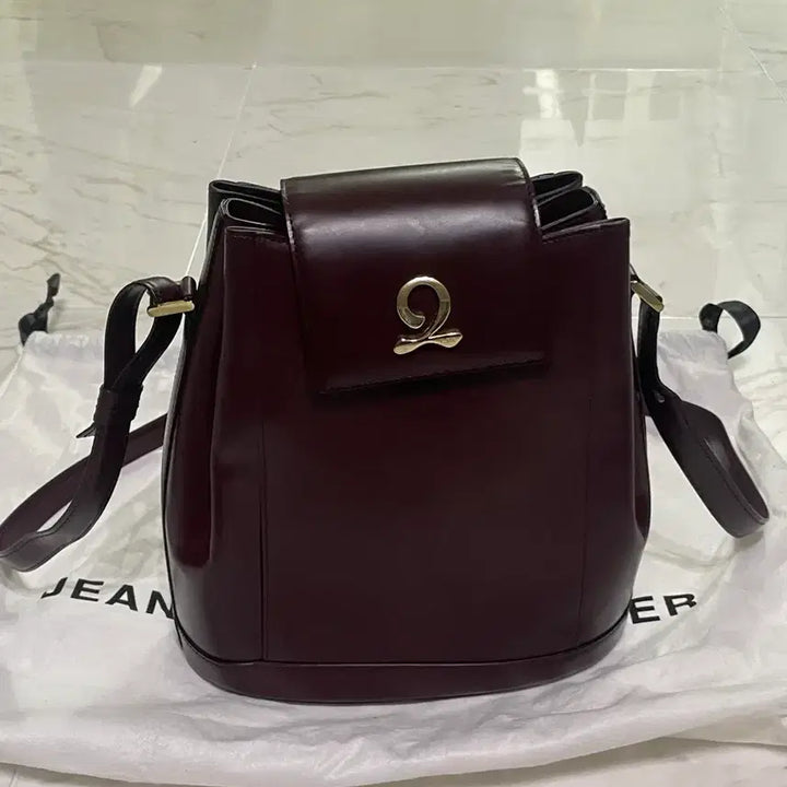 [BUNJANG] Louis Quatorze Shoulder Bag / 루이까또즈 숄더백