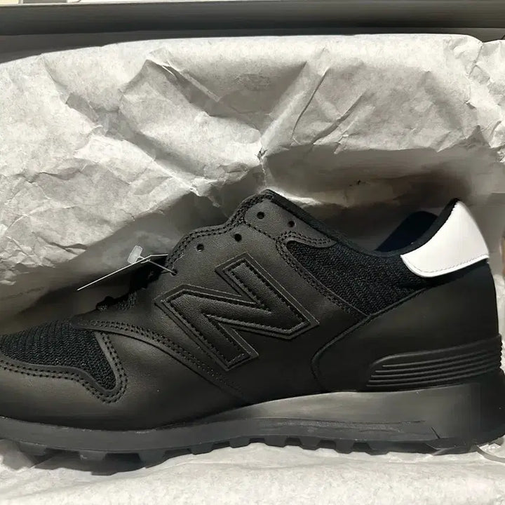 [BUNJANG] New Balance WTAPS 1300 Sneakers / 뉴발란스/뉴발란스 x WTAPS(더블탭스) 1300/295