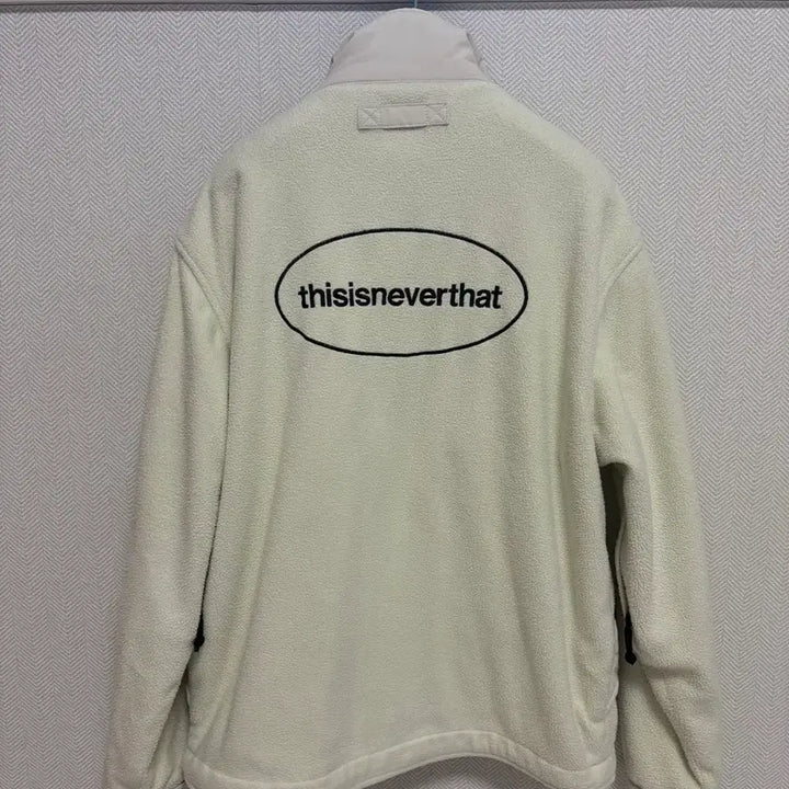 [BUNJANG] thisisneverthat Fleece Jacket Ivory / thisisneverthat 플리스 자켓 아이보리
