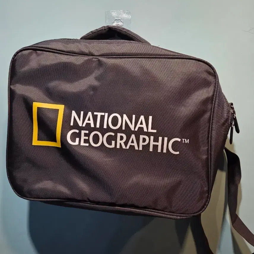 [BUNJANG] National Geographic Briefcase Document Bag / 내셔널지오그래픽 브리프 케이스 서류가방