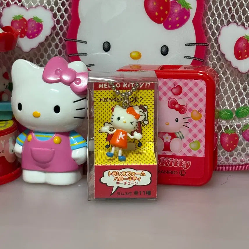 [BUNJANG] Kitty Wink Kitty Vintage Keychain / 고전키티윙크키티 고전키티키링