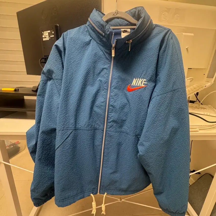 [BUNJANG] Nike Windbreaker L / 나이키 바람막이 L