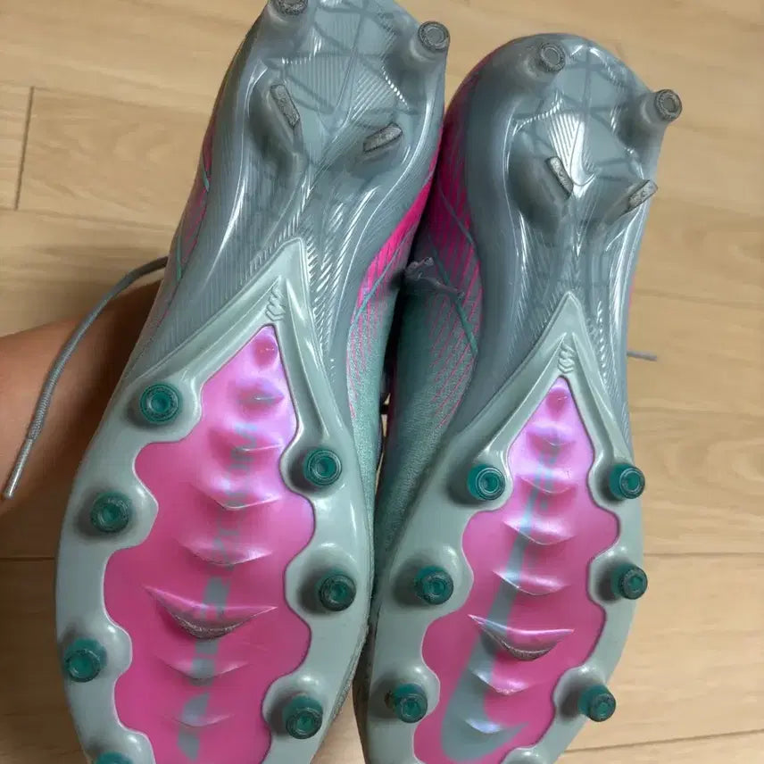 [BUNJANG] Nike Mercurial Vapor 16 AG Soccer Cleats / 나이키 머큐리얼 베이퍼 16 ag 255