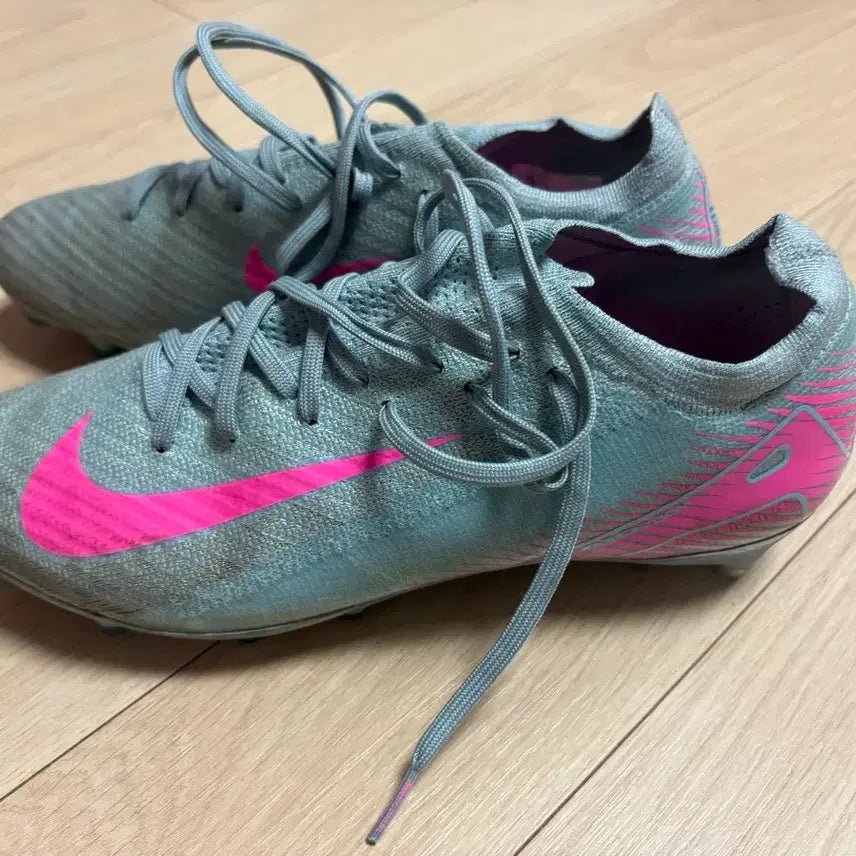 [BUNJANG] Nike Mercurial Vapor 16 AG Soccer Cleats / 나이키 머큐리얼 베이퍼 16 ag 255