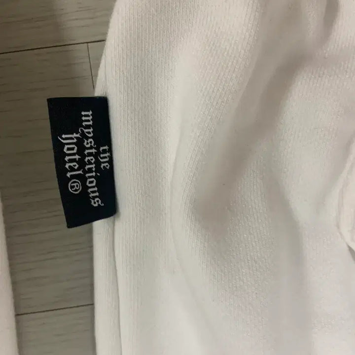 [SOLD OUT] 더미스테리어스 호텔 데빌 후드집업 F