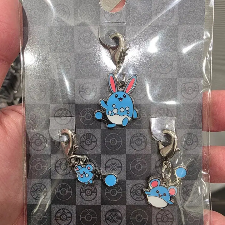 [SOLD OUT] 일본 포켓몬센터 전국도감 메탈참 루리리 마릴 마릴리 [